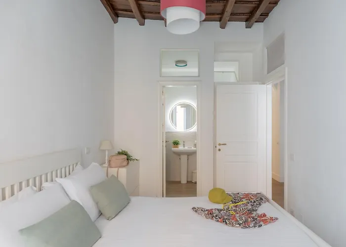 Iflat Monti Charming & Cozy By The Colosseum Apartment *